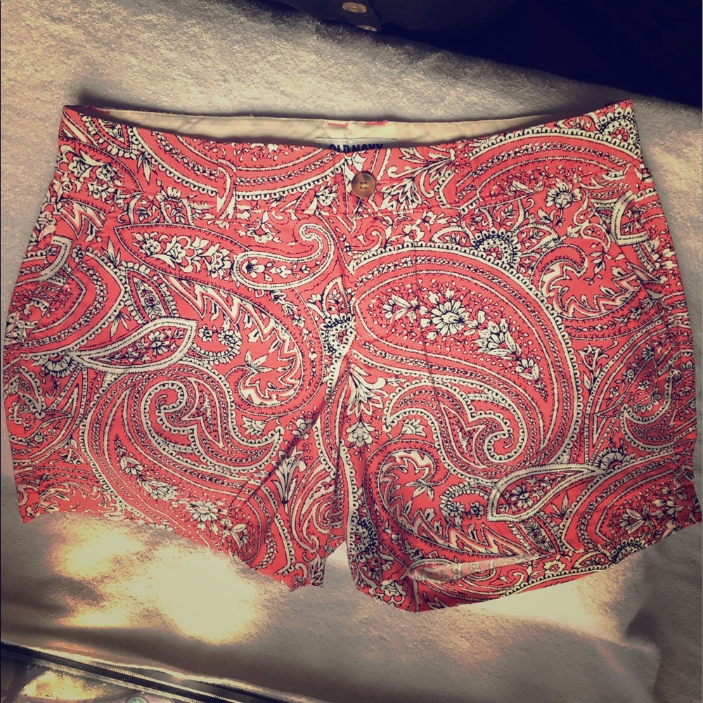 ON coral paisley chino shorts
